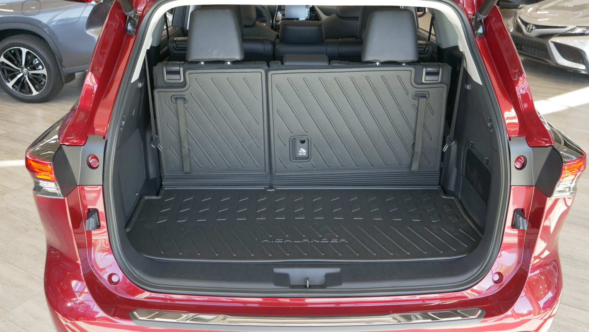 Genuine Toyota Cargo Liner 20-21 Highlander/Hybrid PK241-48L00, PK241-48L01 - Toyota Customs
